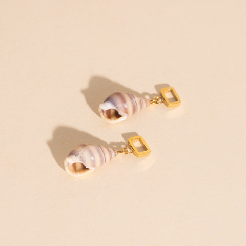 Spiral Shell Chunky Huggie Hoop Charms