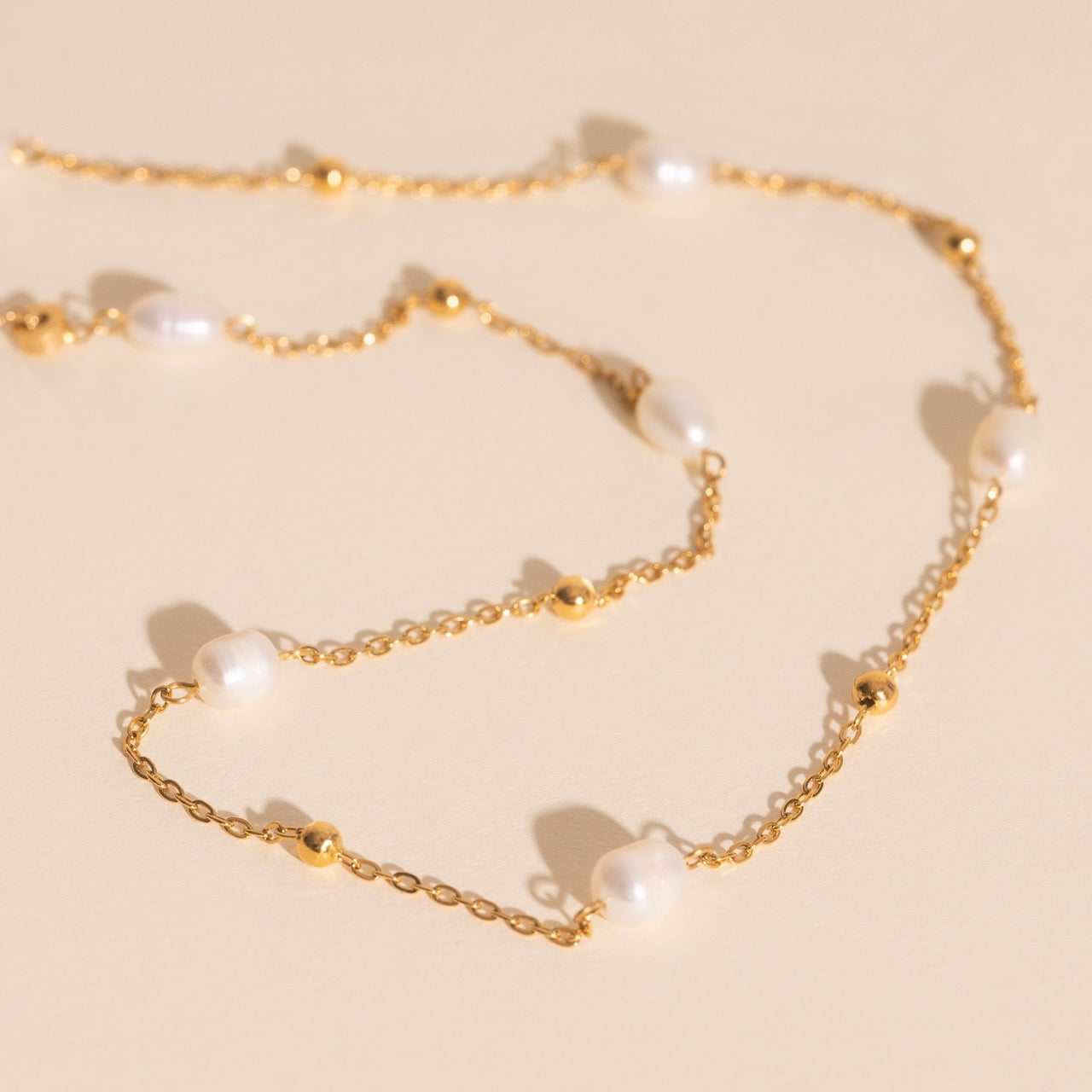 Mini Pearl Chain Necklace (18