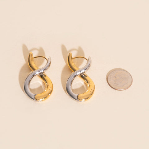 Infinity Chunky Rounded Huggie Hoop