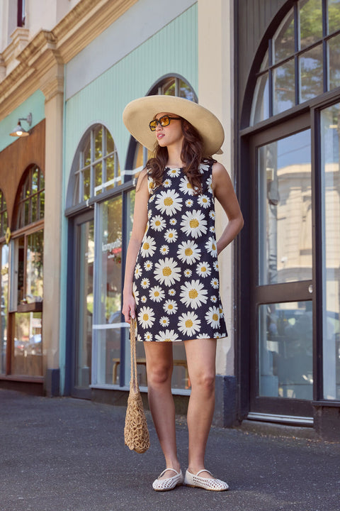 60's Daisy Mini Dress Black / 10 (AU) 60's Daisy Mini Dress Black / 10 (AU)