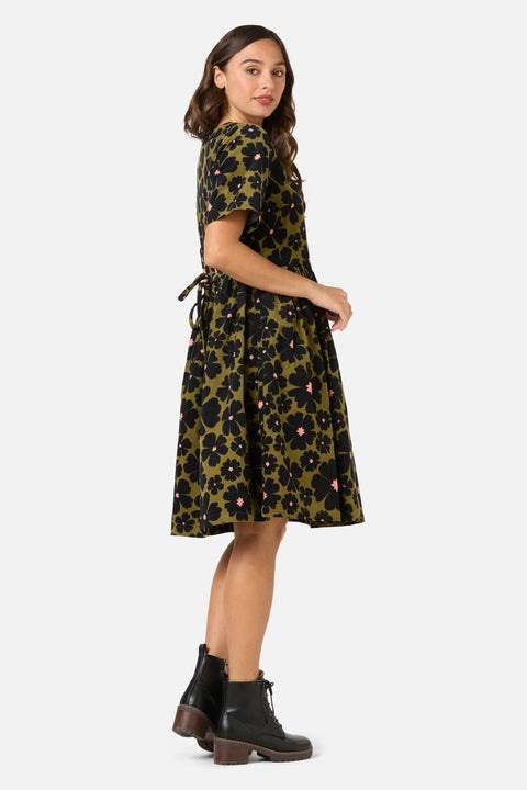Donna Flower Cord Smock Dress