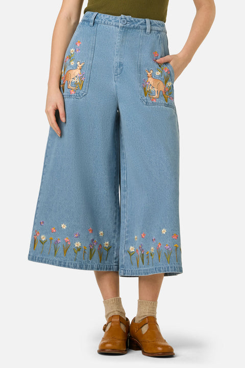 Kangaroo Embroidered Culotte