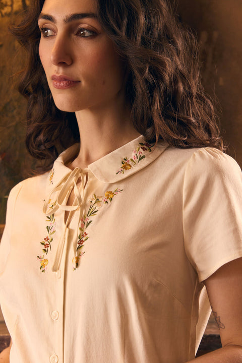 90'S Posy Embroidered Blouse