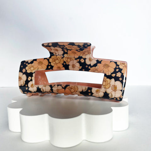 Thread Mama Dark Floral Claw Hair Clip