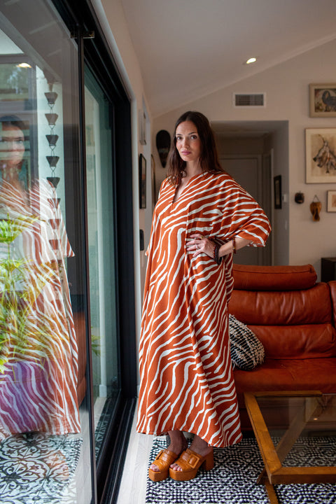 Talitha Cinched Waist Caftan In Jungle Spice
