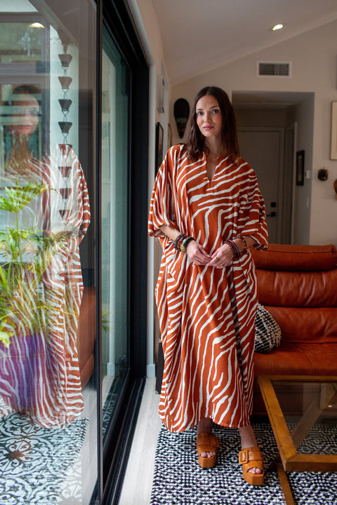 Talitha Cinched Waist Caftan In Jungle Spice