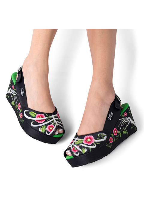 Chocolaticas® Necroflora Women's Sandal