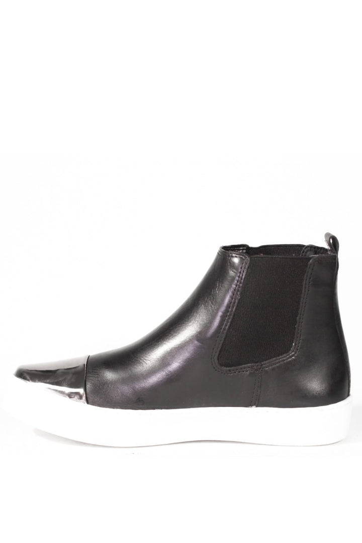 Walter High Top Sneakers