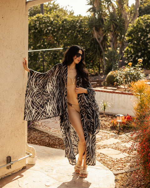 Etosha Noir Kimono