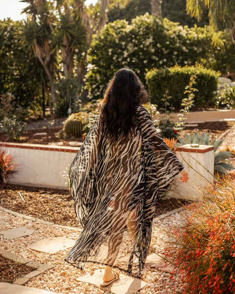 Etosha Noir Kimono