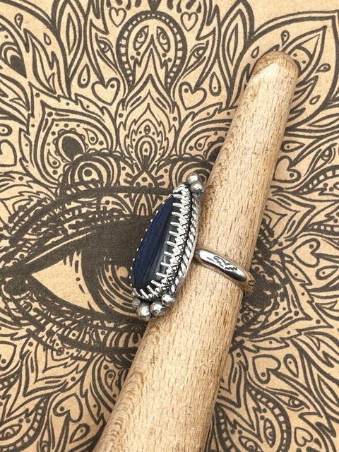 Haley - Labradorite Teardrop Statement Ring