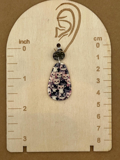 Cat Lover - Retro Kitty Printed Dangle Earrings: Handmade Polymer Clay