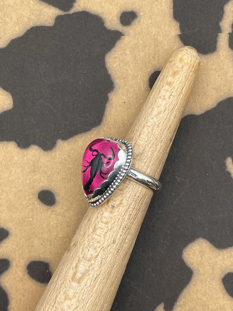 Winona - Black Scorpion in Pink Heart Ring
