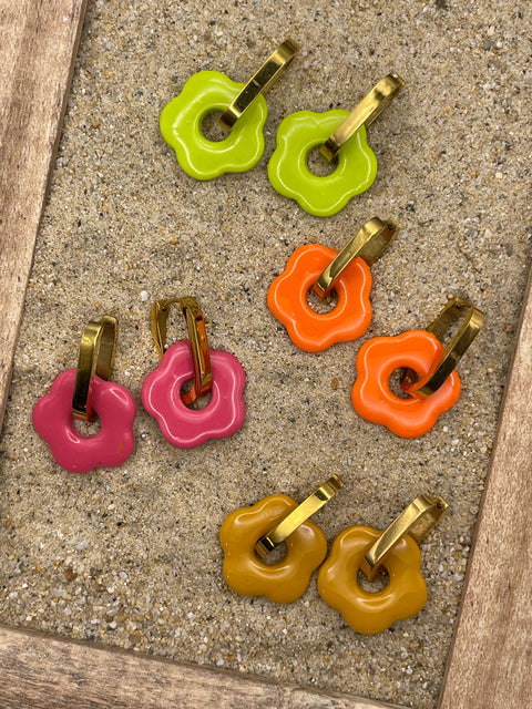 Spring Fling - 60’s Mod Flower Hoop Earrings: Handmade Polymer Clay
