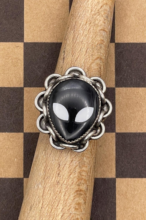 Tripp - Black Trustone Alien Ring with Chain Detail