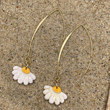 Spring Fling - White Daisy Flower Earrings: Handmade Polymer Clay